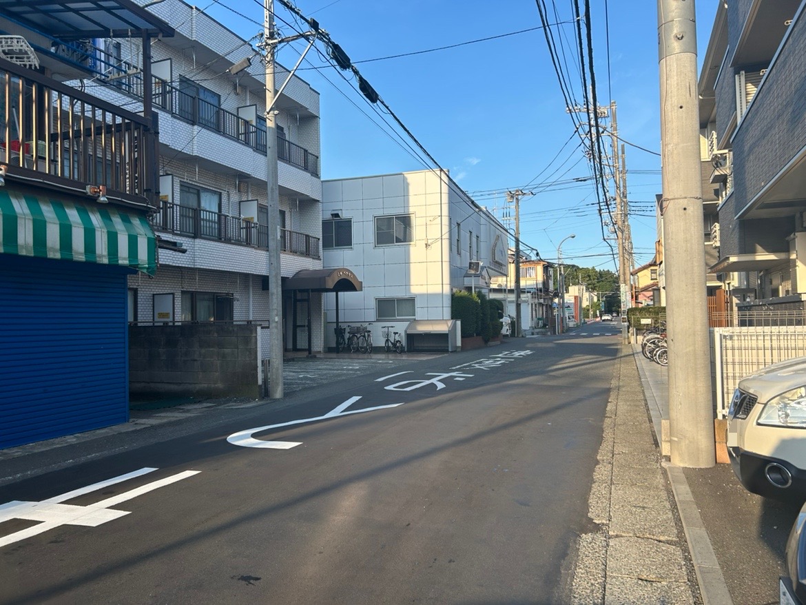 セーフティオート大和店近くの道路