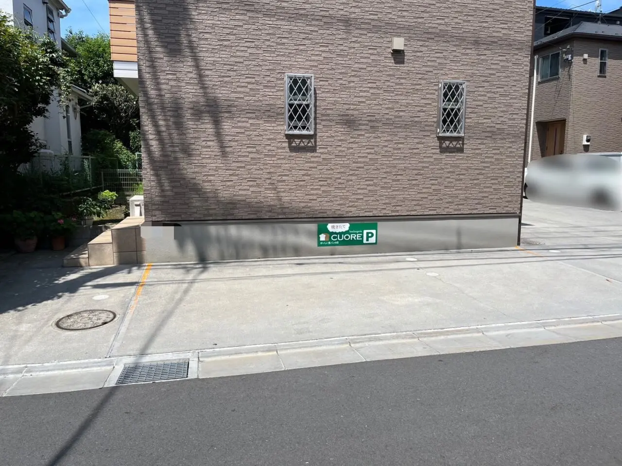 クオーレの駐車場