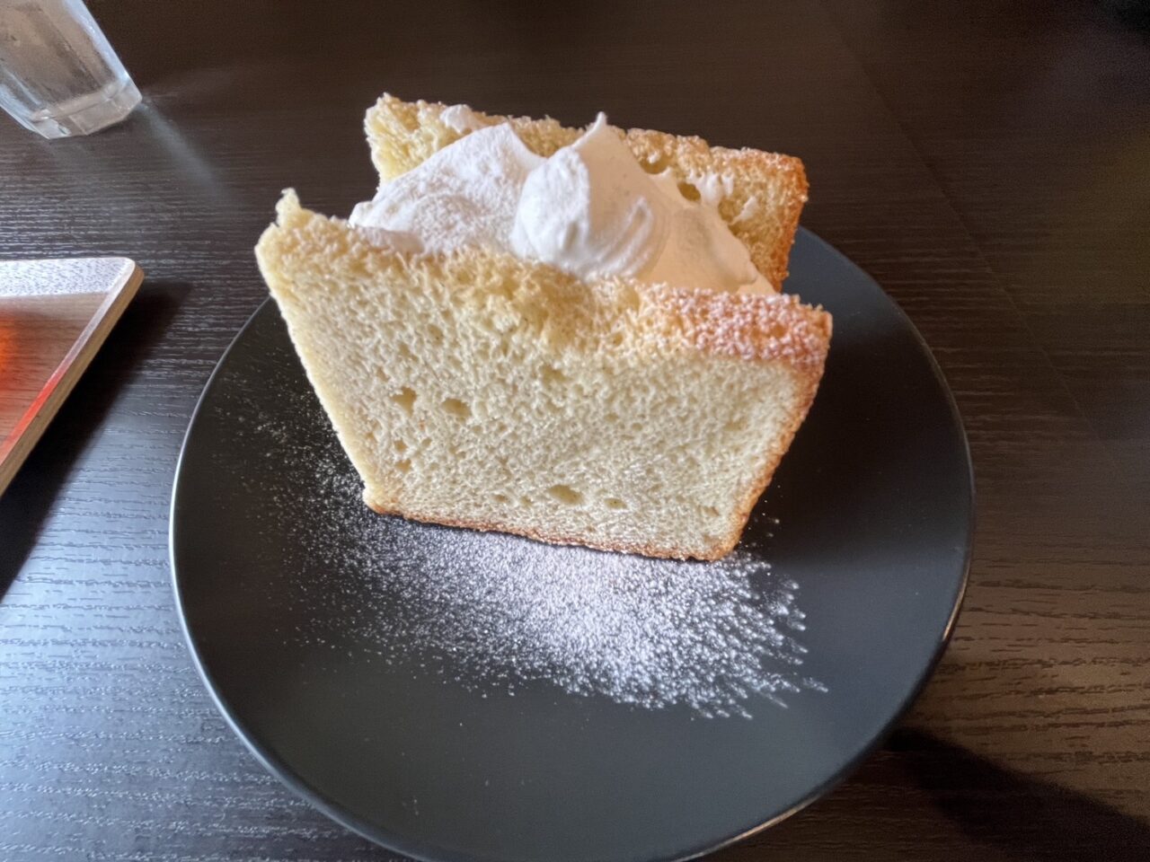 cafe＆dining SUNNYSUNNYのバニラシフォンケーキ